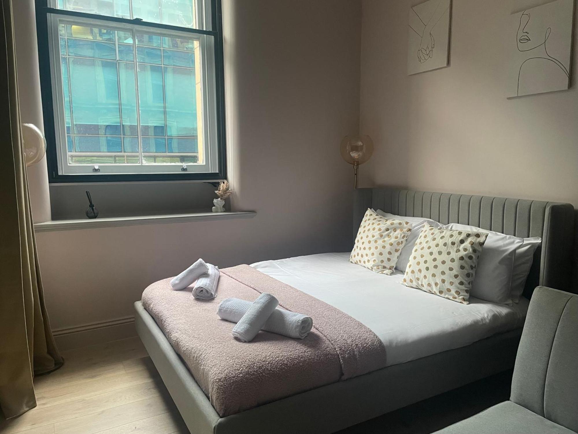 Stunning 2 Bed Apartment In Greater מנצ'סטר מראה חיצוני תמונה
